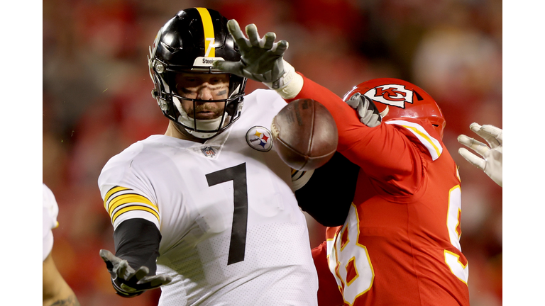 Pittsburgh Steelers v Kansas City Chiefs