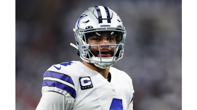 NFC Wild Card Playoffs - San Francisco 49ers v Dallas Cowboys