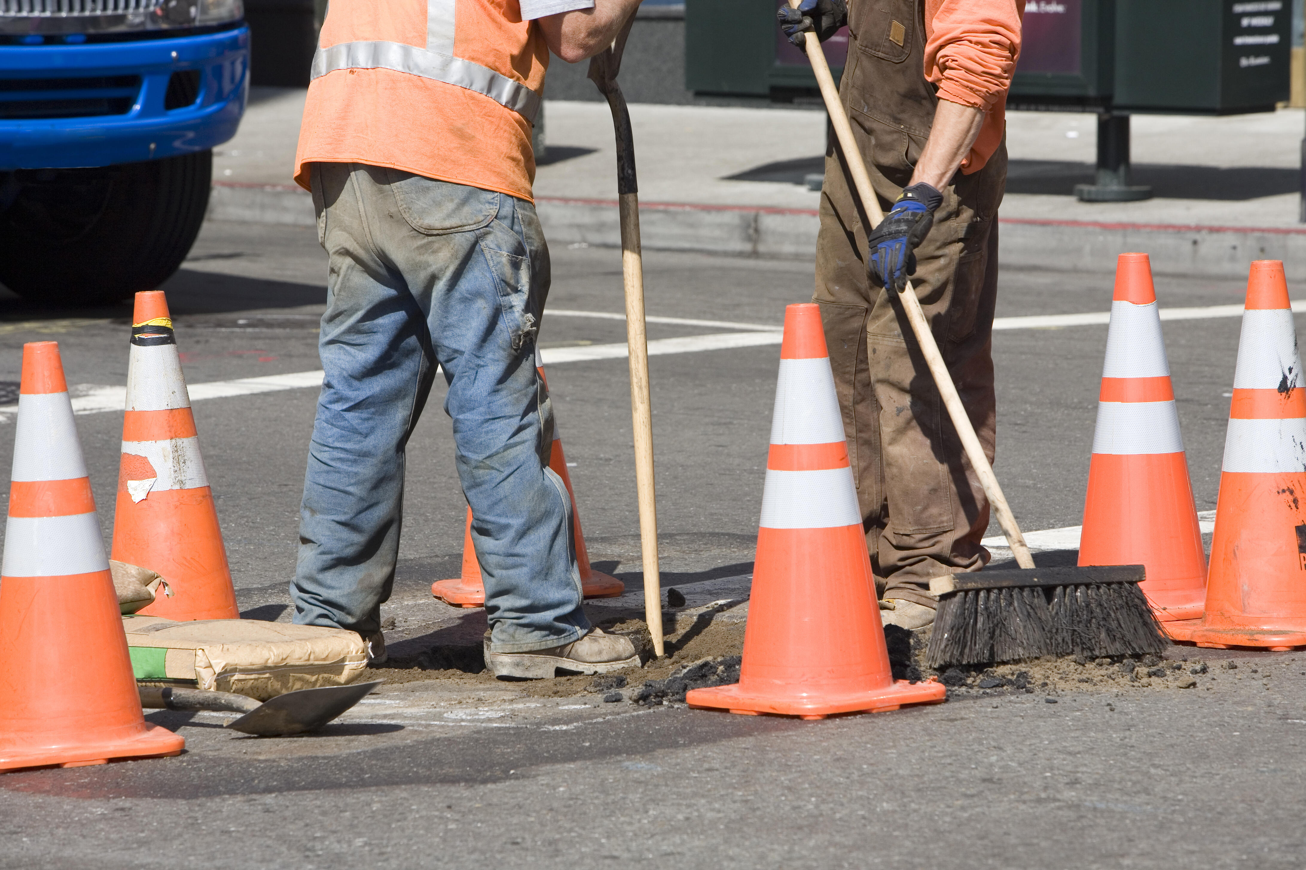 Potholegate Vigilantes Fix Roads Instead Of Waiting For City To Do It Iheart