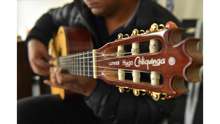 ECUADOR-UNESCO-MUSIC-PASILLO-LUTHIERS
