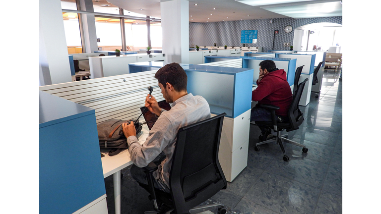 LIBYA-CONFLICT-TECHNOLOGY-BUSINESS