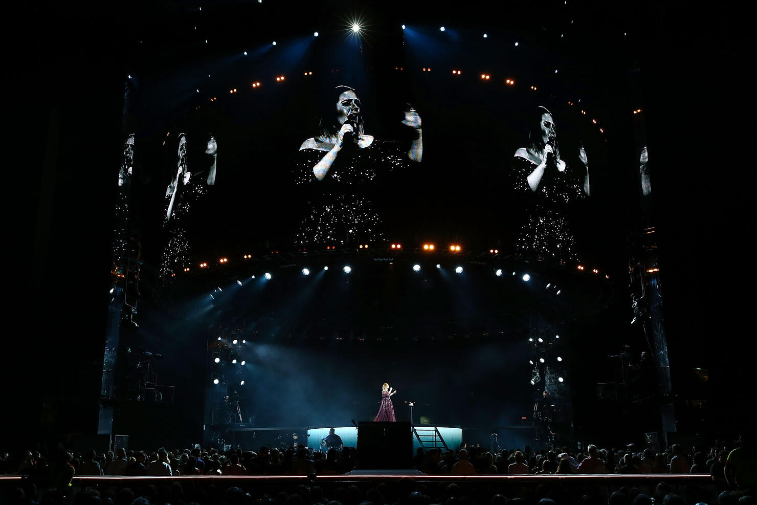 Adele Live 2017 - Perth