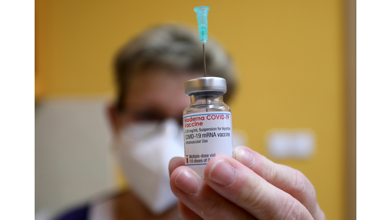 CZECH-HEALTH-VIRUS-VACCINATION