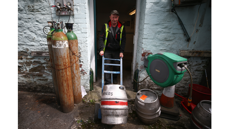 Pubs Take Delivery Of Skinners Beer Ahead Of Monday's Re-opening