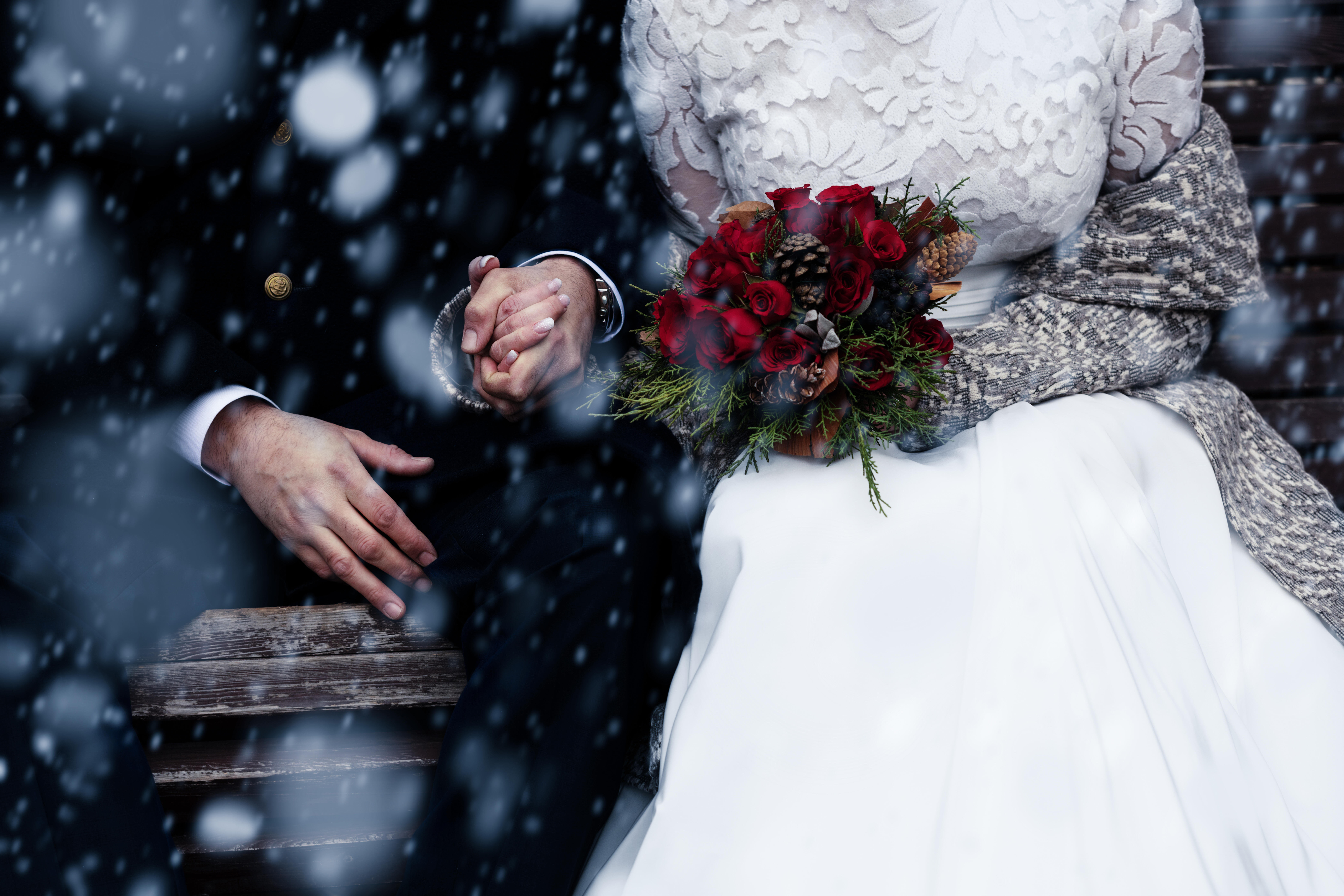Невеста проживающая 7 жизнь. Свадебные руки зимой. В преддверии свадьбы. Свадьба зима 2022. Авы Свадебные.