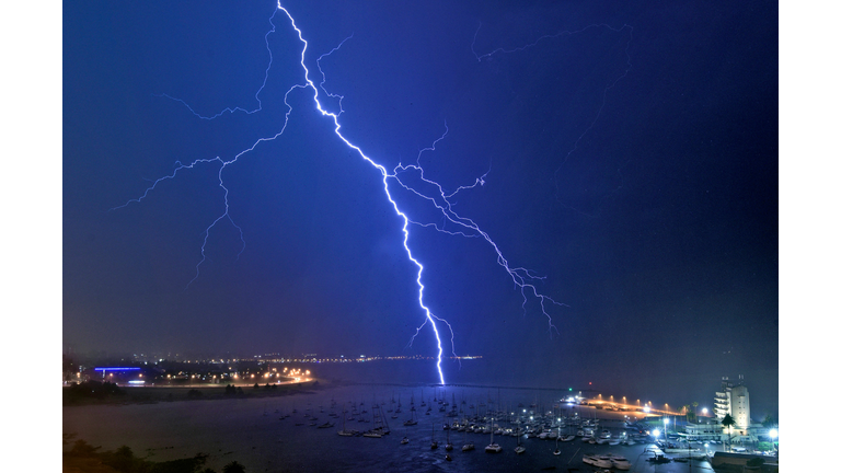 TOPSHOT-URUGUAY-WEATHER-STORM-LIGHTNING BOLT