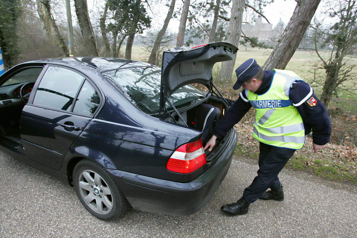 Canadian Woman Finds Naked Man Was Living In Trunk Of Her Car For 3 Days |  iHeart