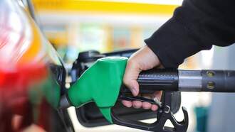 Man Caught And Confronted Trying To Funnel Gas From Driver's Car