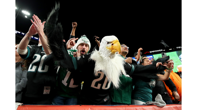 Philadelphia Eagles v Denver Broncos