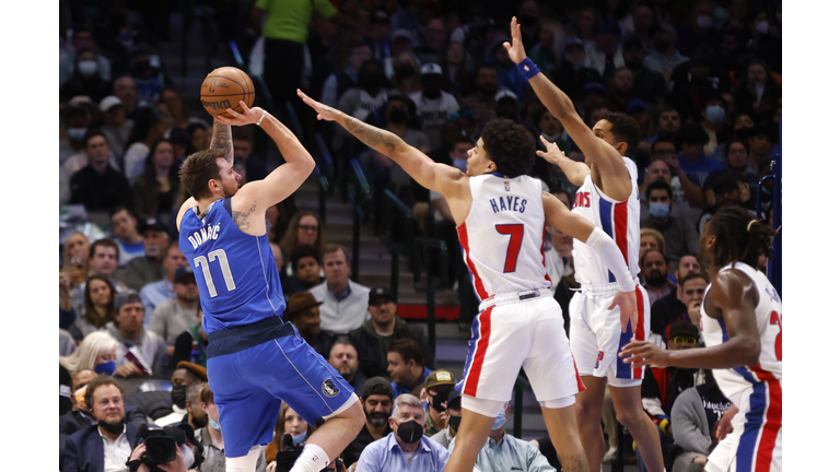 Detroit Pistons v Dallas Mavericks