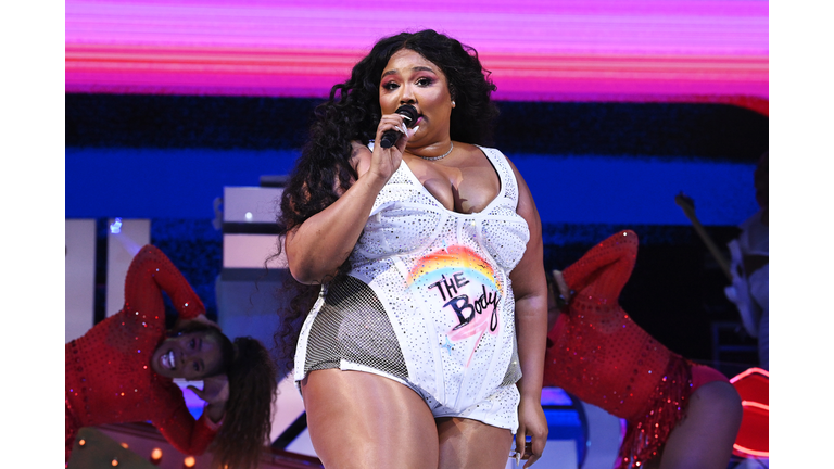 Lizzo Performs Live From Miami Beach At The Platinum Studio For American Express UNSTAGED Final 2021 Performance