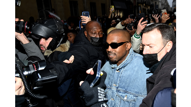 Kenzo : Outside Arrivals - Paris Fashion Week - Menswear F/W 2022-2023