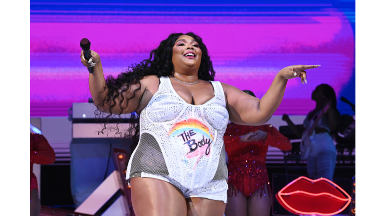 Lizzo Performs Live From Miami Beach At The Platinum Studio For American Express UNSTAGED Final 2021 Performance