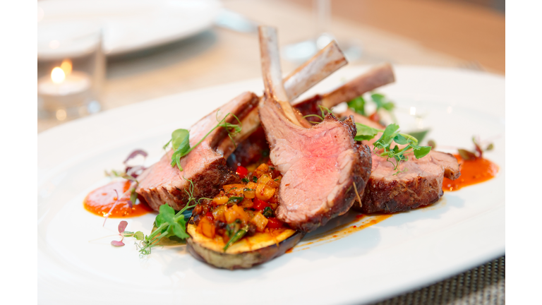 Grilled rack of lamb with vegetables