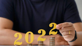 Motivating Money Challenges To Try This Year On 'How To Money' 