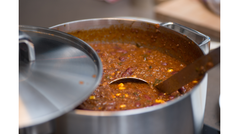chilli con carne in pot
