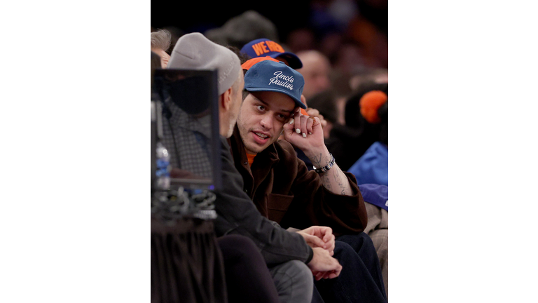 Dallas Mavericks v New York Knicks