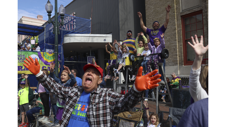 US-TRADITION-FESTIVAL-MARDI GRAS