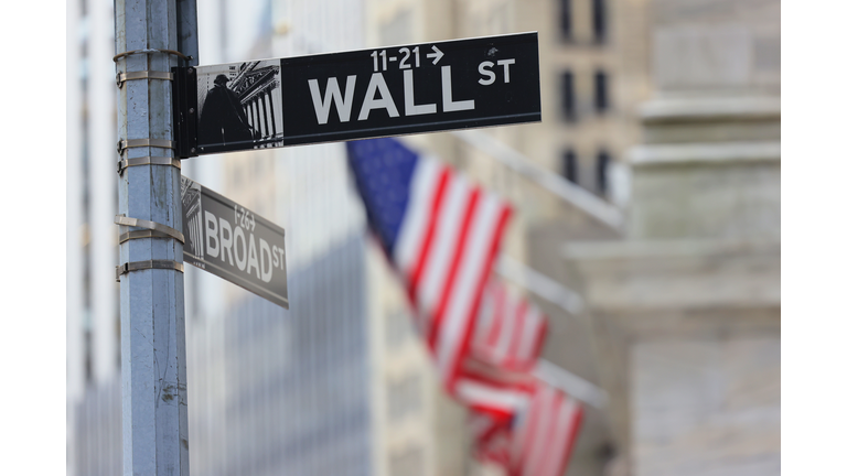 Stocks Continue To Slide As Concerns Rise Over Conflict In Ukraine