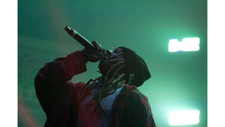 Shaq's Fun House - Inside