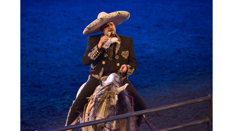 Pepe Aguilar Y Familia Presentan Jaripeo Sin Fronteras 2019 - Los Angeles, CA