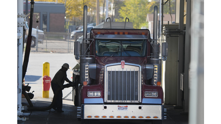 US-ECONOMY-INFLATION-PRICES-GASOLINE