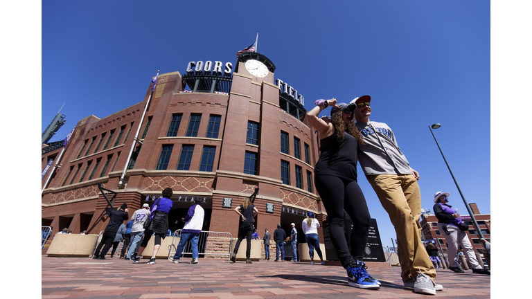 Los Angeles Dodgers v Colorado Rockies