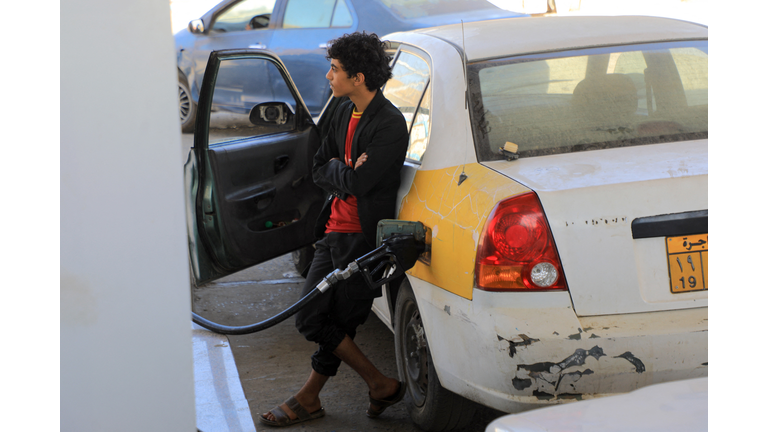 YEMEN-CONFLICT-FUEL-SHORTAGE