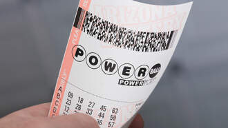Lifestyle - Powerball Jackpot Inches Closer To A Billion Bucks