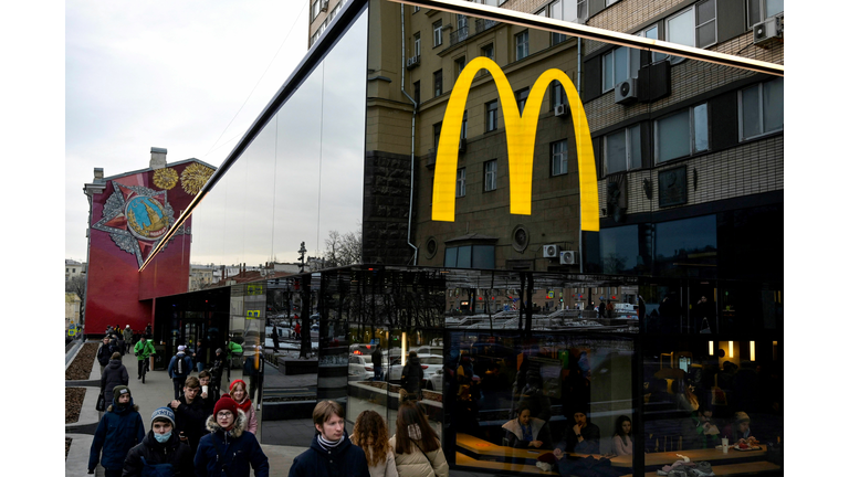 RUSSIA-UKRAINE-CONFLICT-MCDONALD'S