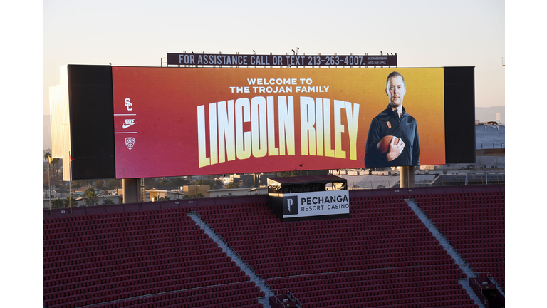 USC Introduce Lincoln Riley