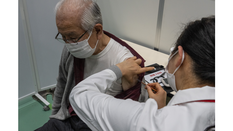 Japanese Pensioners Receive Coronavirus Booster Shots