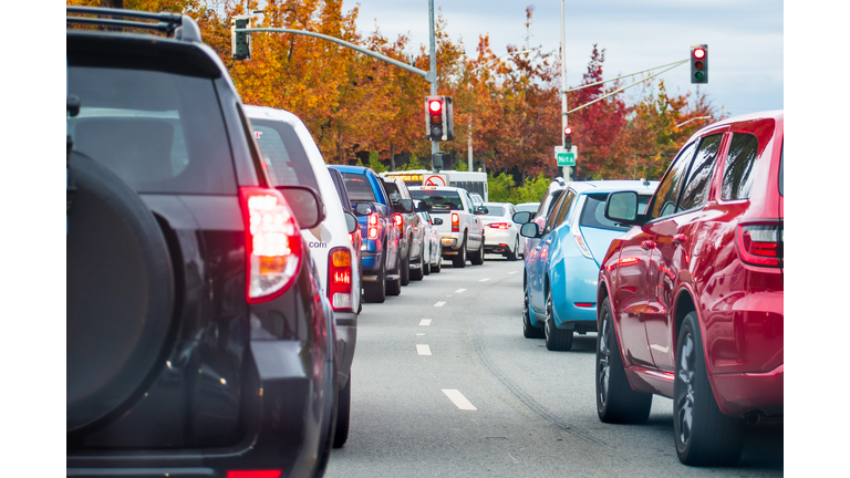 Heavy afternoon traffic in Mountain View, Silicon Valley, California; cars stopped at a traffic light