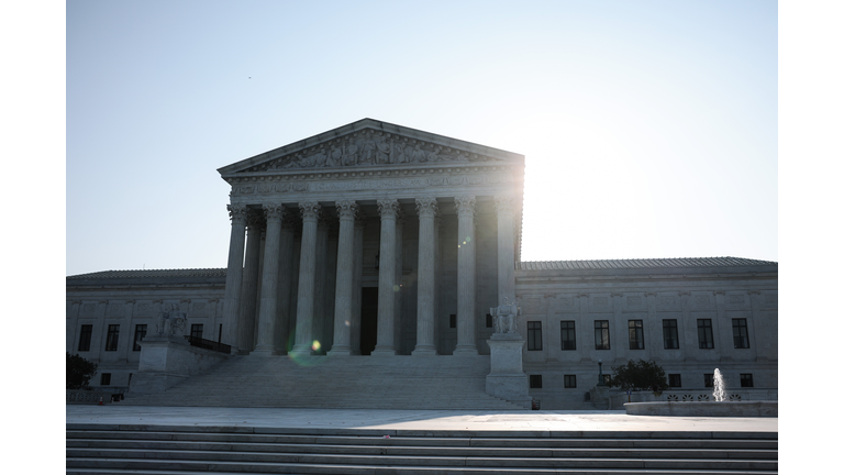 Supreme Court Blocks Biden Administration's Eviction Moratorium