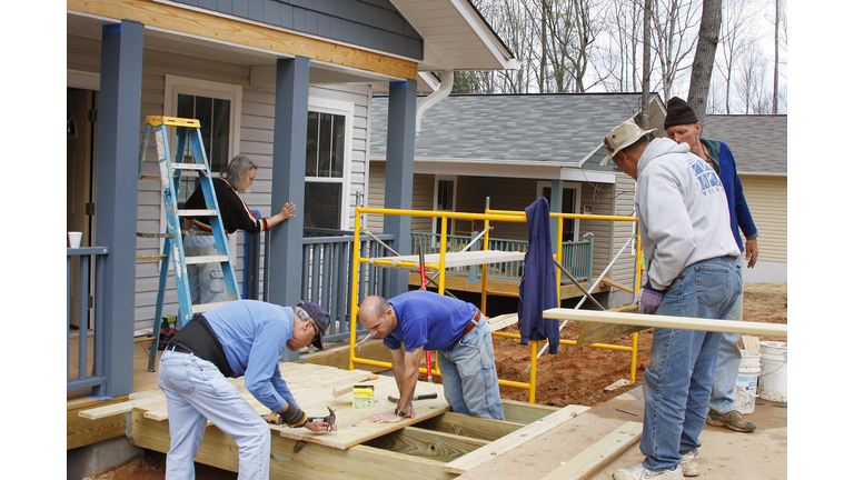 Habitat for Humanity Volunteers