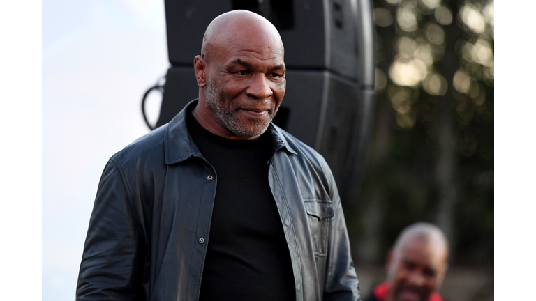 Dionne Warwick Hosts Celebration Of Smiles Event On Her 81st Birthday To Benefit Medical Charity Organization, Operation Smile And The Kind Music Academy