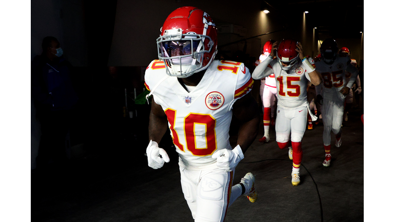 Kansas City Chiefs v Los Angeles Chargers