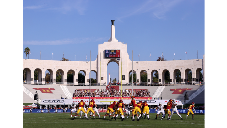 Arizona v USC