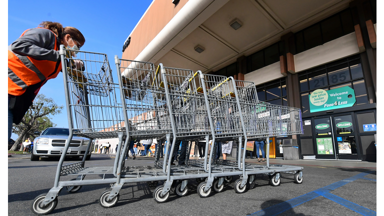 US-HEALTH-VIRUS-LABOR-SUPERMARKETS-PROTEST