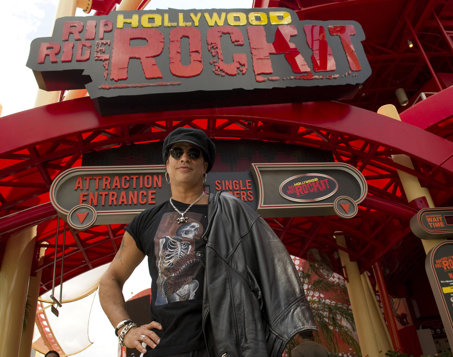 Slash Visits Universal Orlando Resort