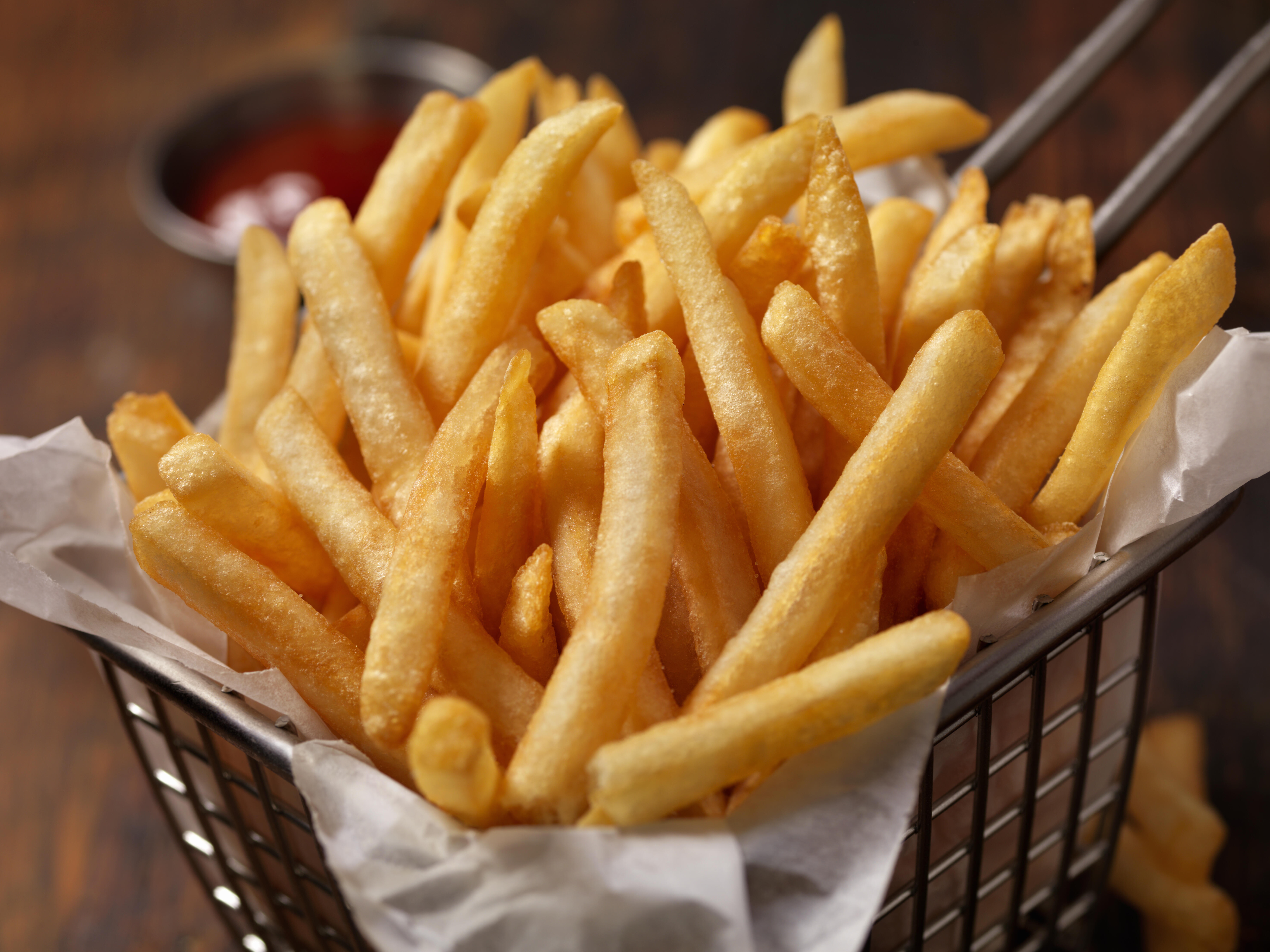 here-are-the-best-fries-in-washington-iheart