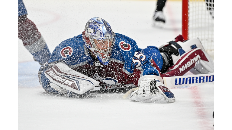 Vancouver Canucks v Colorado Avalanche