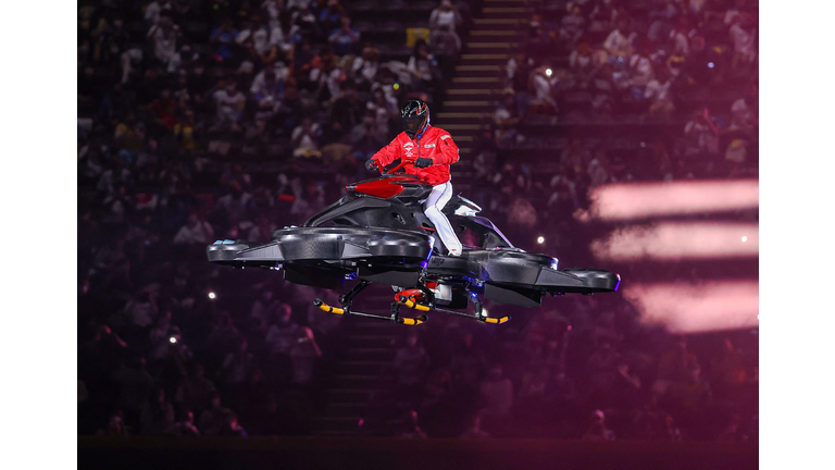 TOPSHOT-BASEBALL-JPN-SHINJO