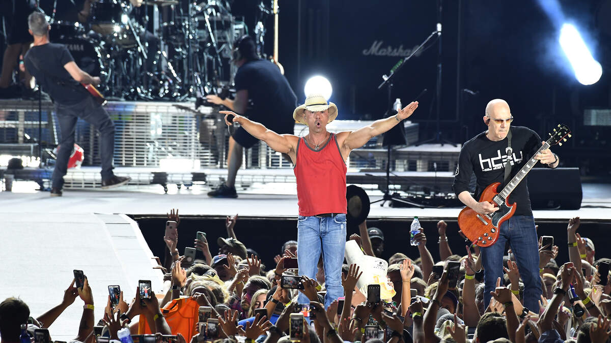 Kenny Chesney Changes His Set List for His 2022 "Here and Now Tour