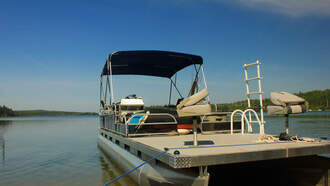 Why Boaters Shouldn't Dock Under A Drawbridge