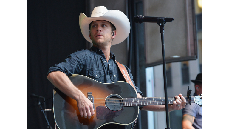 Country Star Justin Moore is in Town this weekend, Calls Maverick & Lulu