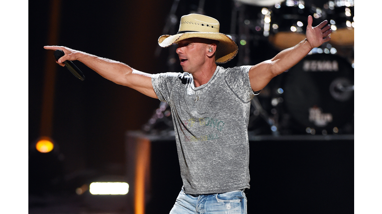 Kenny Chesney's "Here & Now"  Show Timeline  Announced for Tampa Concert