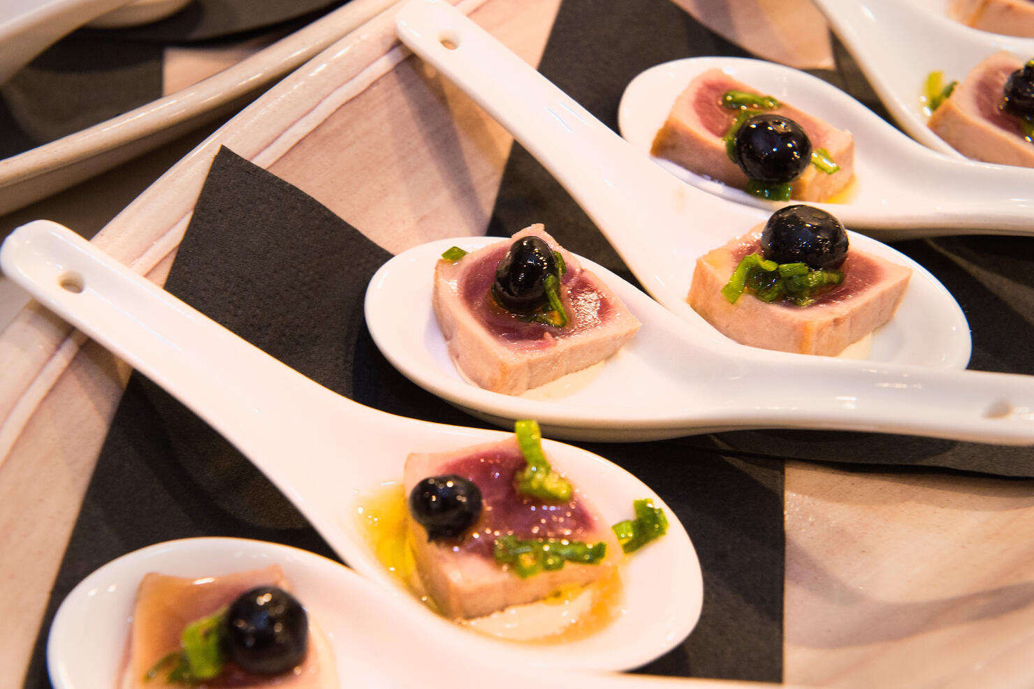 VH1 Save The Music Foundation Musically Mastered Menu Series During Lolla With Chef Stephanie Izard And Zella Day