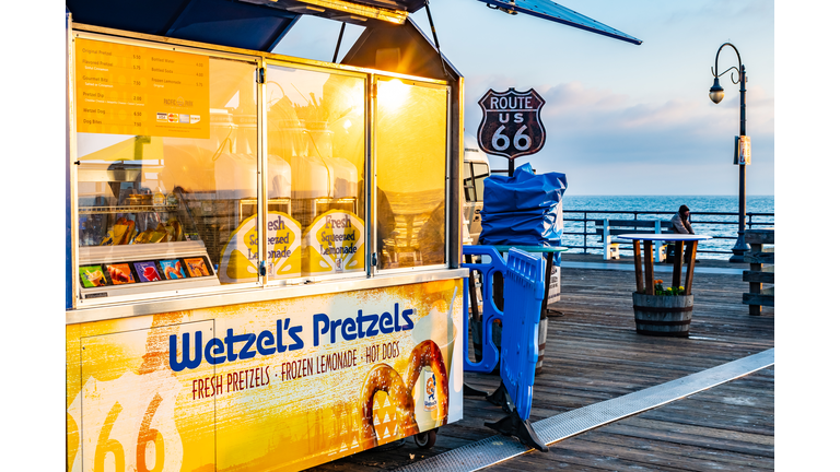 Wetzel's Pretzels food cart on Route 66, California