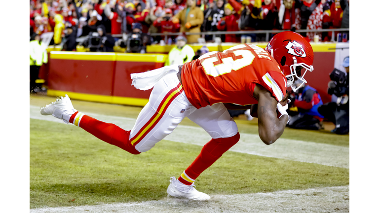AFC Wild Card Playoffs - Pittsburgh Steelers v Kansas City Chiefs